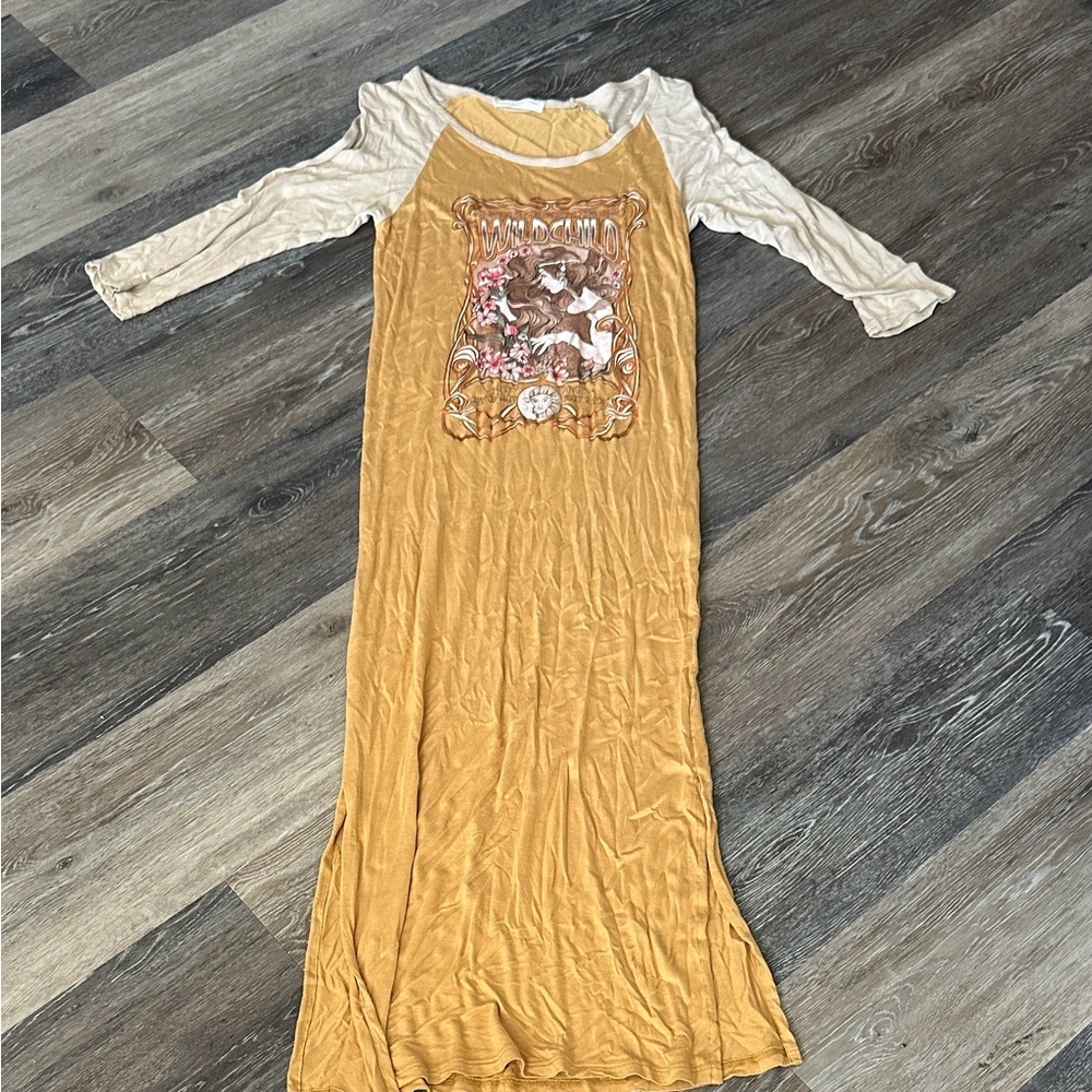 Women's Cream and Gold Graphic Dress